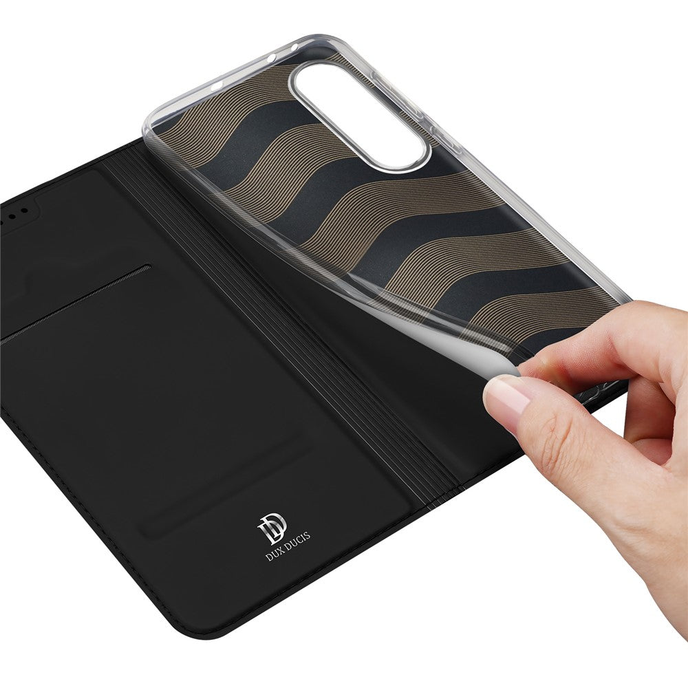 Dux Ducis Skin Pro Series PU Leather Wallet Case - For OnePlus Nord CE4 / Oppo K12