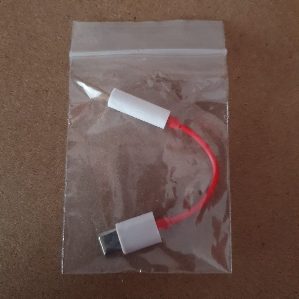 OnePlus D602 USB-C to 3.5mm Adapter - Red (For OnePlus only) - mosaccessories