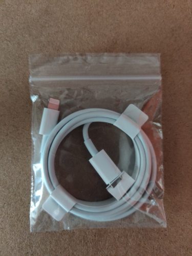 Apple USB-C to Lightning Cable (1m) - mosaccessories