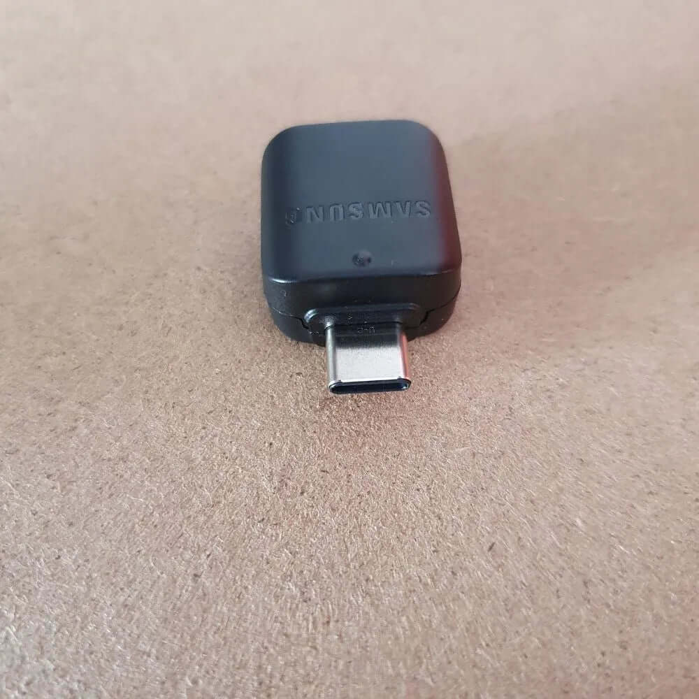 Samsung OTG Type C to USB 2.0 Adapter - Black - mosaccessories