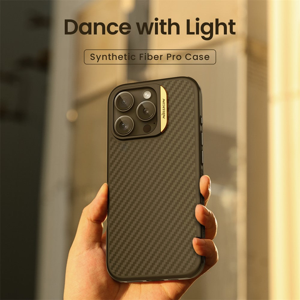 Nillkin Magnetic Case Carbon Fiber Texture TPU + PC Shockproof Phone Cover - For iPhone 16 Pro