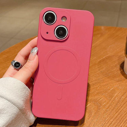 Solid Colour Liquid Silicone MagSafe Phone Case - For iPhone 15