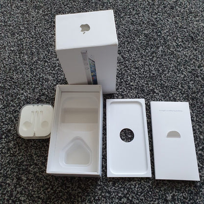 Apple iPhone 5 White Empty Phone Box - mosaccessories