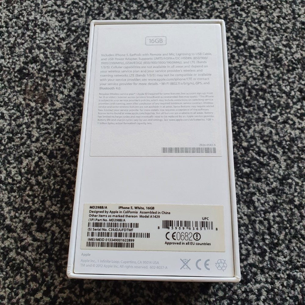 Apple iPhone 5 White Empty Phone Box - mosaccessories