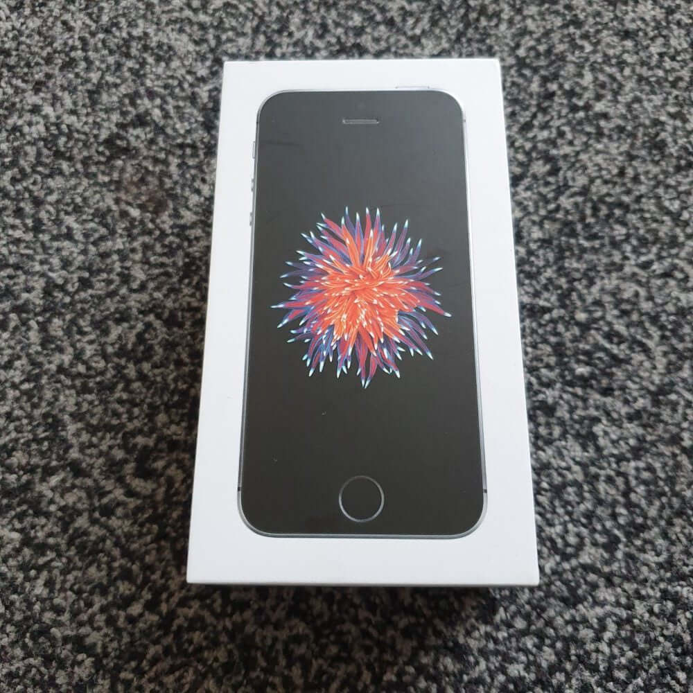 Apple iPhone SE Space Grey Empty Phone Box - mosaccessories